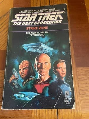 Star Trek The Next Generation Strike Zone Peter David Paperback SciFi Novel - Image 1