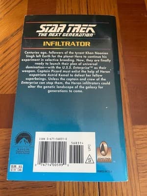 Star Trek The Next Generation Infiltrator W R Thompson Paperback Sci-Fi Novel - Thumbnail 2
