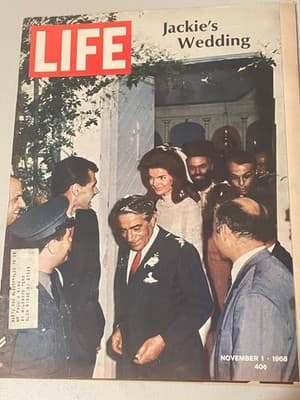 Life Magazine Jackie Wedding Nov 1 1968 vtg Issue 40¢ cover price Collectible - Image 1