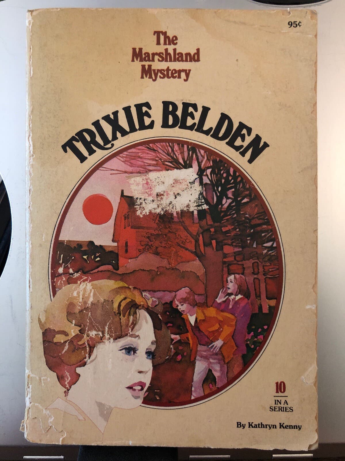 Trixie Belden The Marshland Mystery Trixie Belden Kathryn Kenny - Image 1