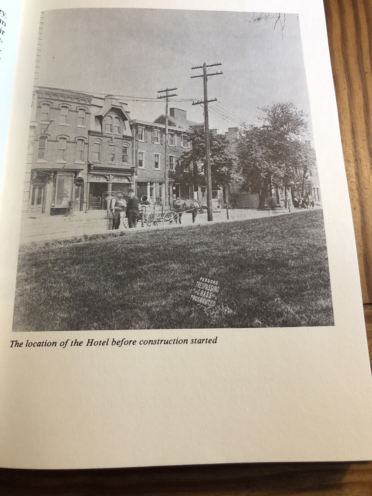 AUTOGRAPHED Hotel du Pont Story Wilmington, Delaware 1911-1981 Harry V Ayres - Thumbnail 8