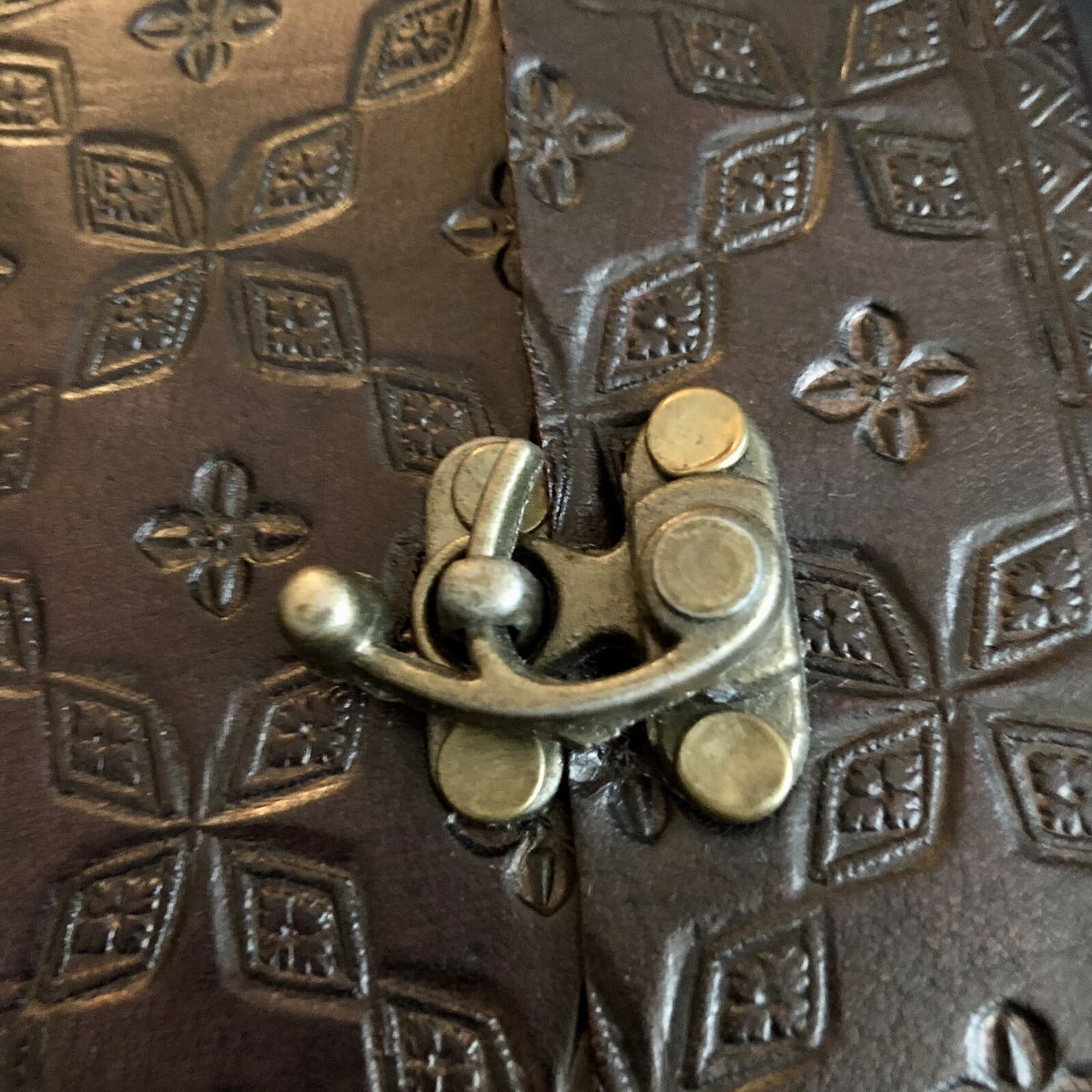 Elaborate Handmade hand tooled decorated Leatherbound Journal Handcrafted Paper - Thumbnail 4