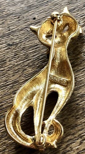 Vintage MONET Gold Retro CAT Brooch PIN Siamese Kitty Mint Condition signed - Thumbnail 3