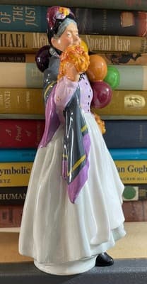 Royal Doulton Figurine Biddy Pennyfarthing HN1843 Porcelain Vintage England - Thumbnail 4