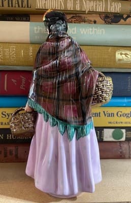 Royal Doulton The Orange Lady Figurine Porcelain Ceramic Basket of Oranges - Thumbnail 2