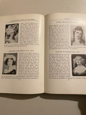 400 Outstanding Women of the World Minna M Schmidt 1933 Hardcover Costumeology - Thumbnail 15
