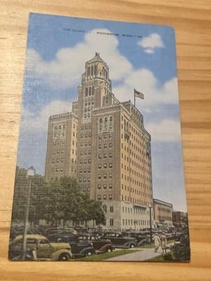 Mayo Clinic Rochester MN Postcard Linen Era Vintage Cars Unposted E C Kropp Co - Image 1