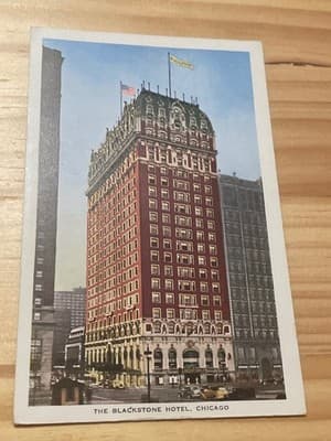 The Blackstone Hotel Chicago Postcard Unposted Color Chrome Vintage Hotel Scene - Image 1