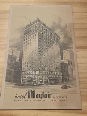 Hotel Mayfair Postcard St Louis Downtown Vintage Illustrated Building Unposted - Image 1