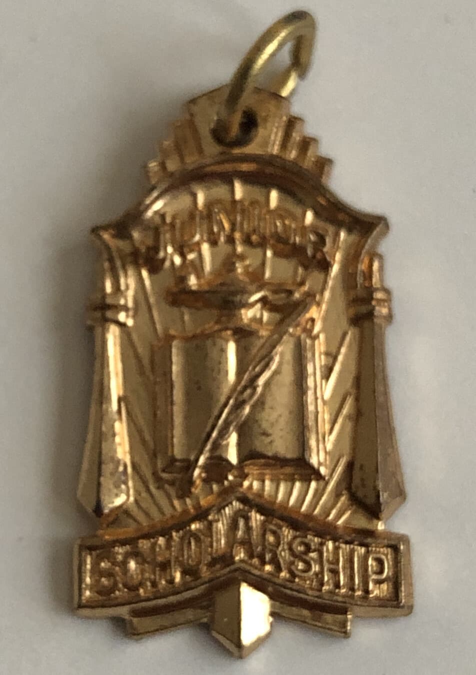 Vintage Collectible Pendant: Honor Award Scholarship Junior School Award - Thumbnail 2