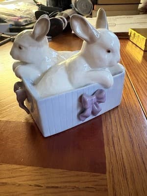 DAISA Porcelain Bunny Figurine Pair Made in Spain 1988 White Pink Bows Ceramic - Image 1