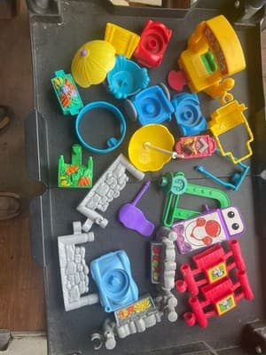 Mixed Little People Toys Playset Accessories Carnival Farm Parts - Image 1