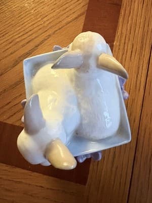 DAISA Porcelain Bunny Figurine Pair Made in Spain 1988 White Pink Bows Ceramic - Thumbnail 5