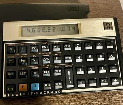 Clean Vintage Hewlett Packard HP-12C Programmable Financial Calculator - Thumbnail 7