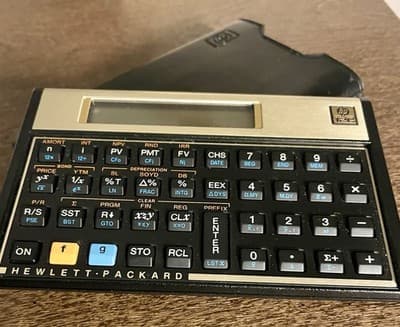 Clean Vintage Hewlett Packard HP-12C Programmable Financial Calculator - Thumbnail 3
