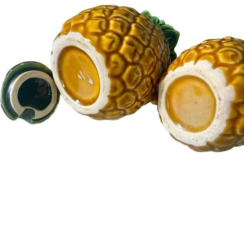 Vintage Majolica Pineapple creamer & sugar - Thumbnail 4