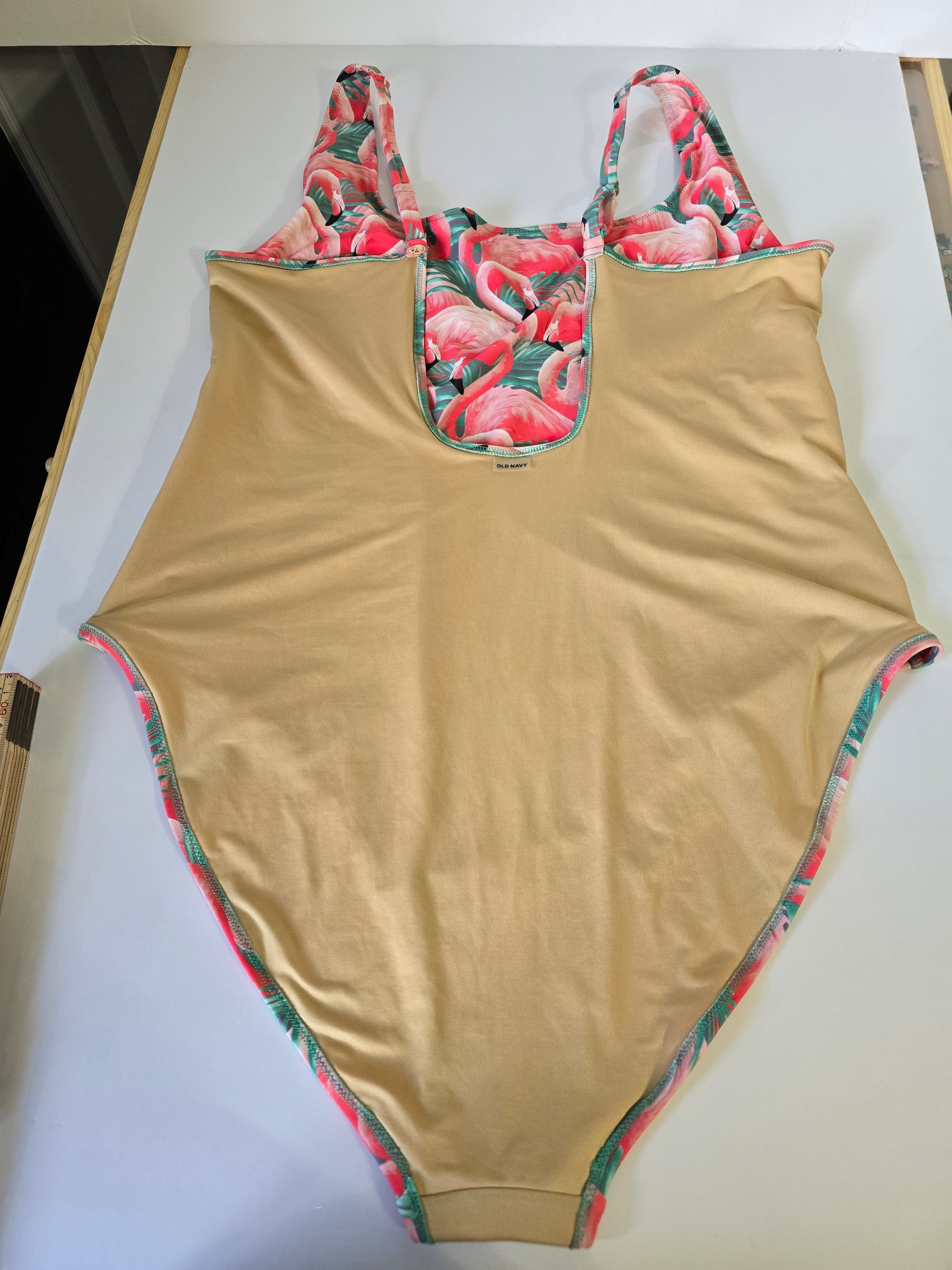 Old Navy Flamingo Print One-Piece Swimsuit Size XXL - Thumbnail 11