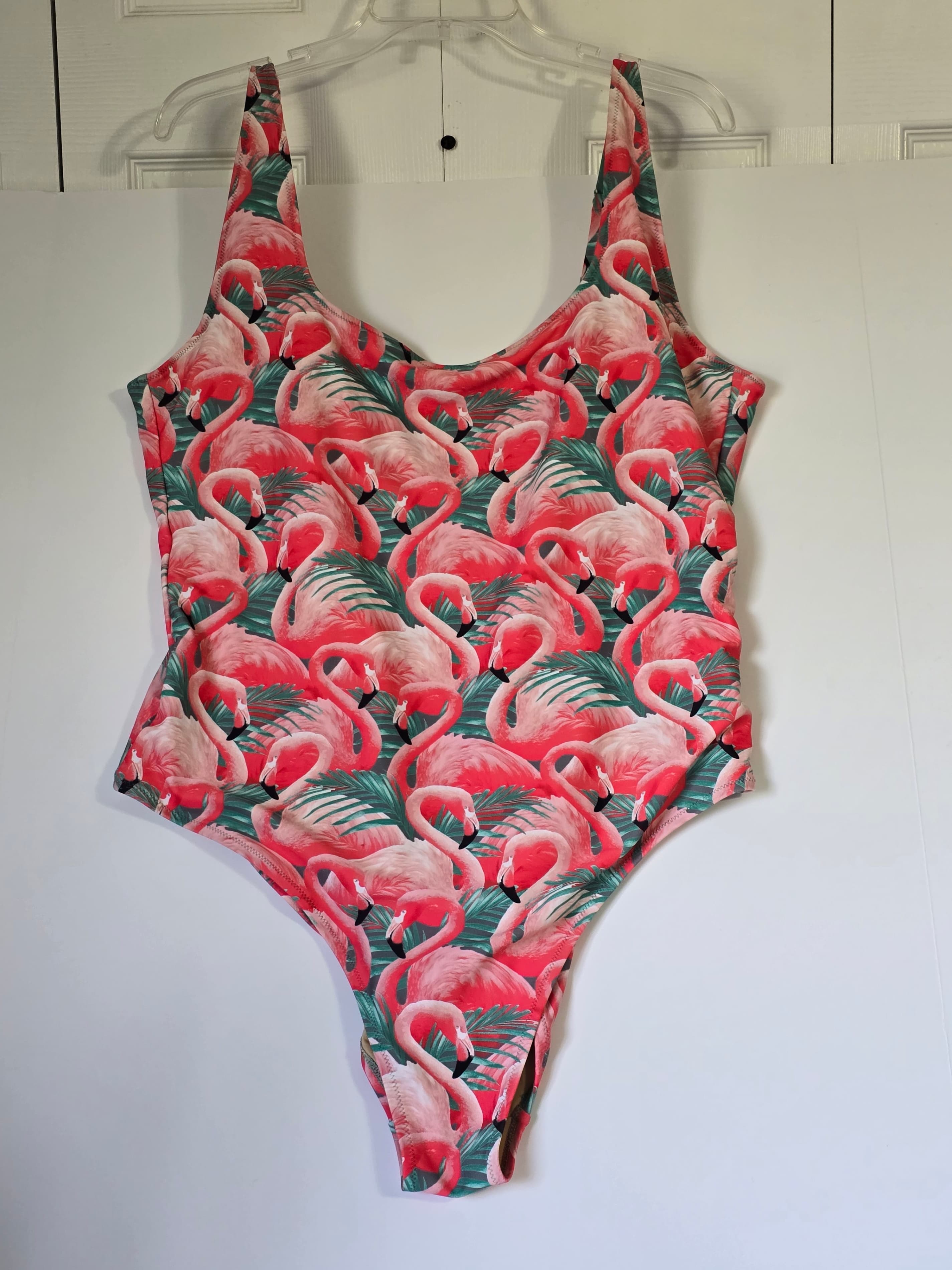 Old Navy Flamingo Print One-Piece Swimsuit Size XXL - Thumbnail 8