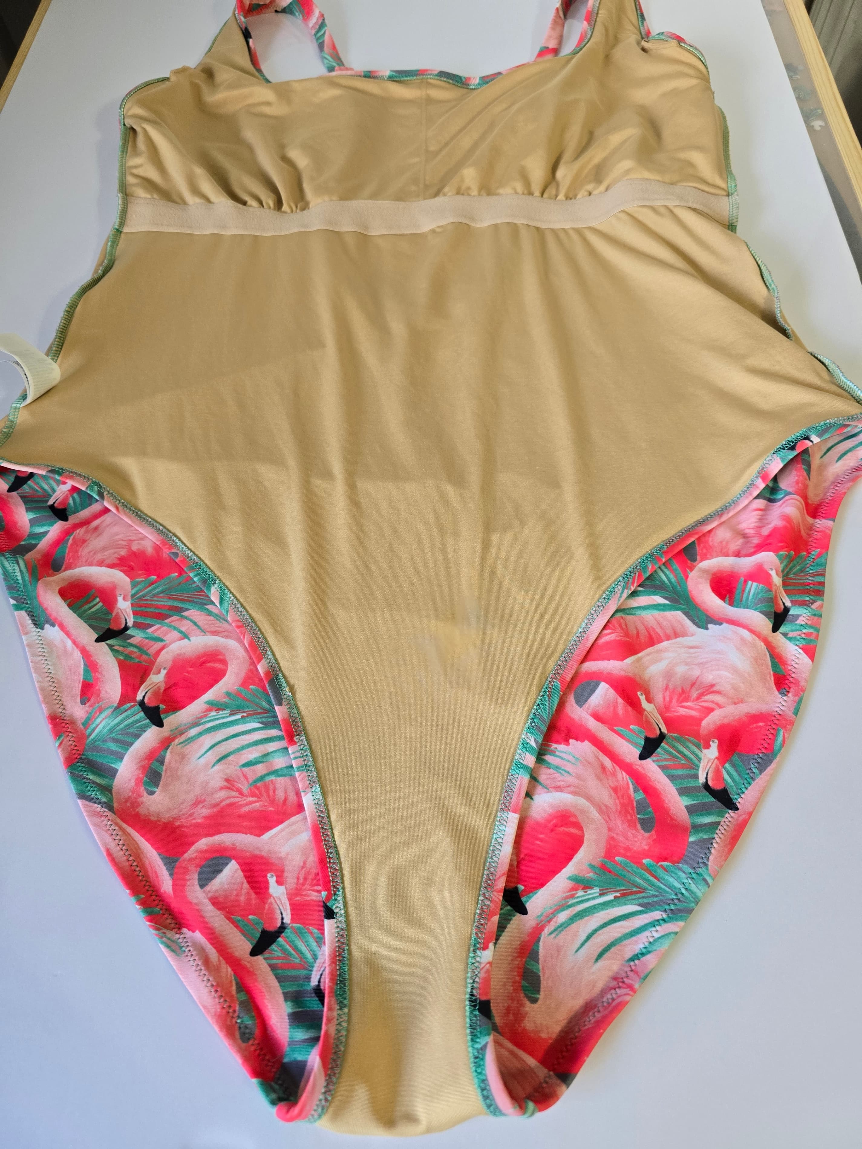 Old Navy Flamingo Print One-Piece Swimsuit Size XXL - Thumbnail 10