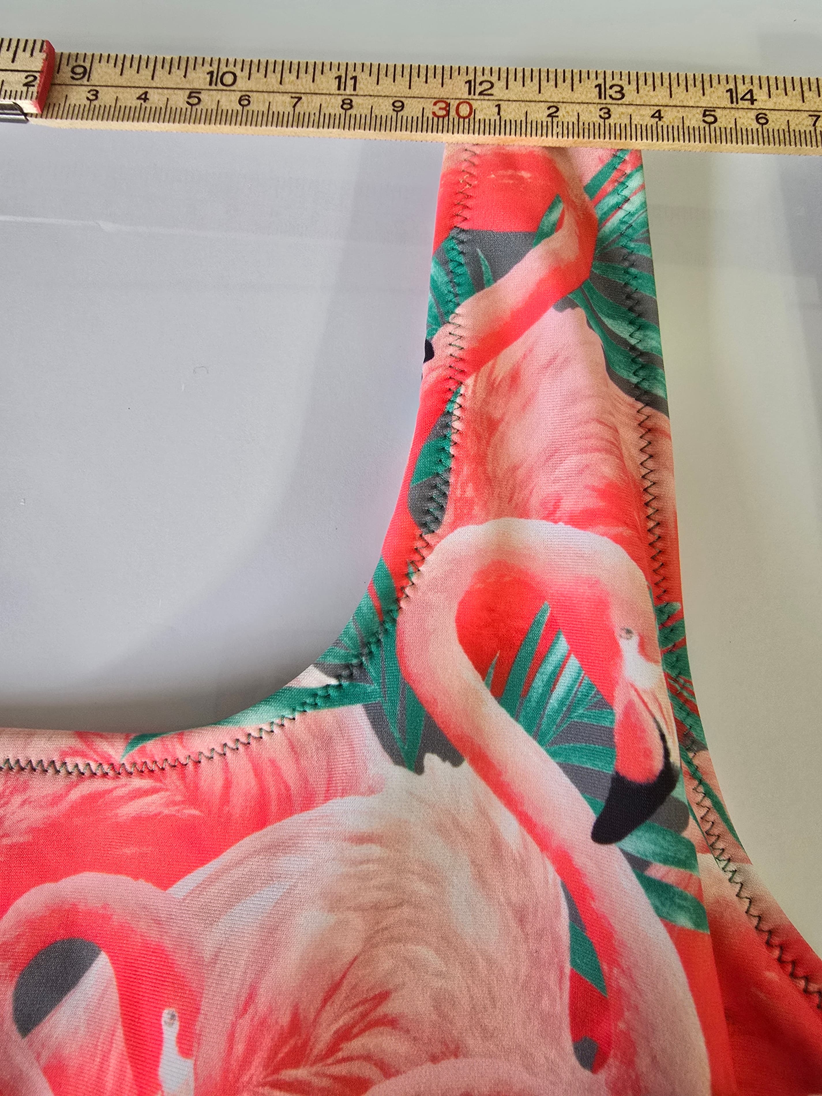 Old Navy Flamingo Print One-Piece Swimsuit Size XXL - Thumbnail 13