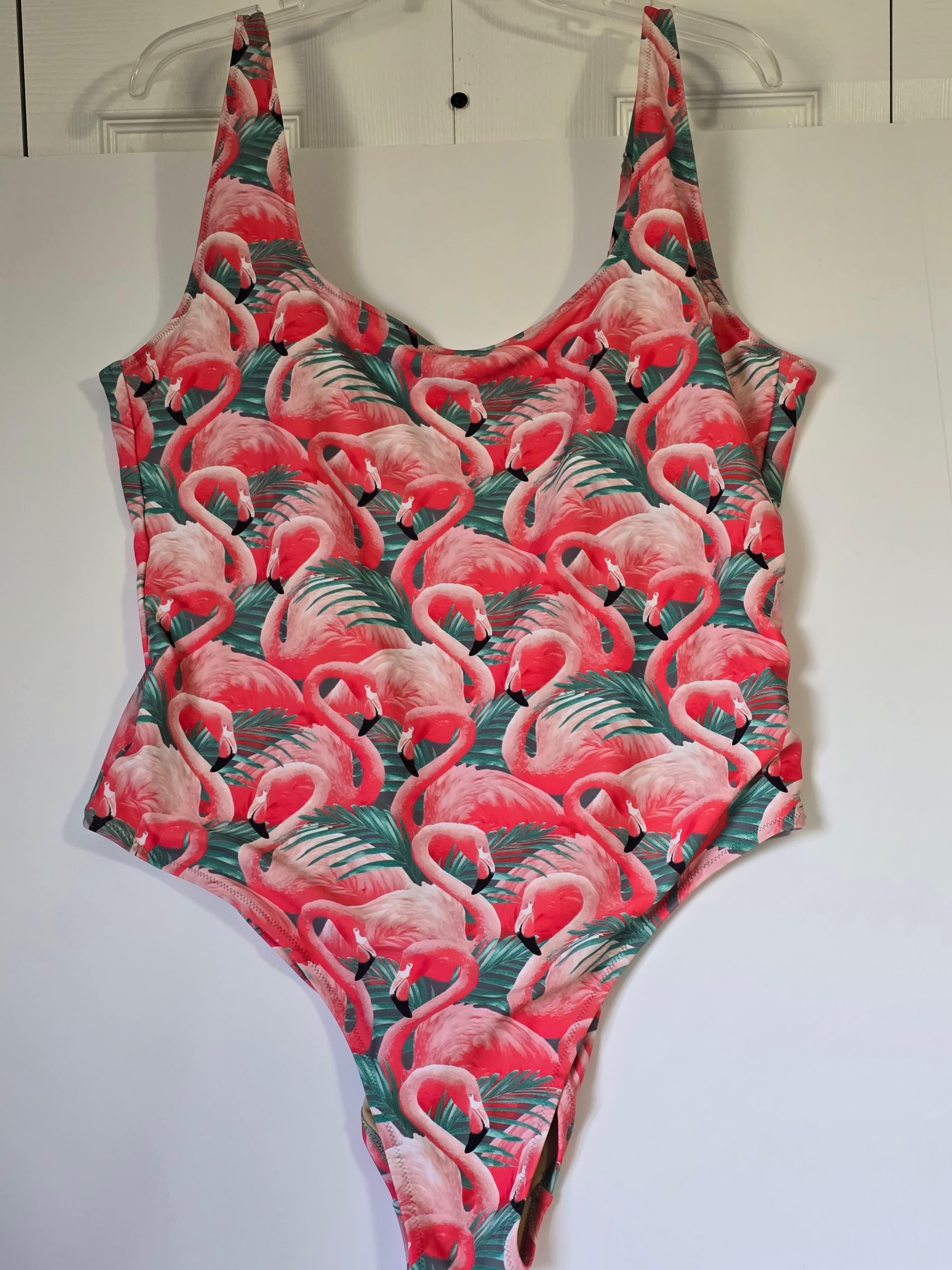 Old Navy Flamingo Print One-Piece Swimsuit Size XXL - Thumbnail 14