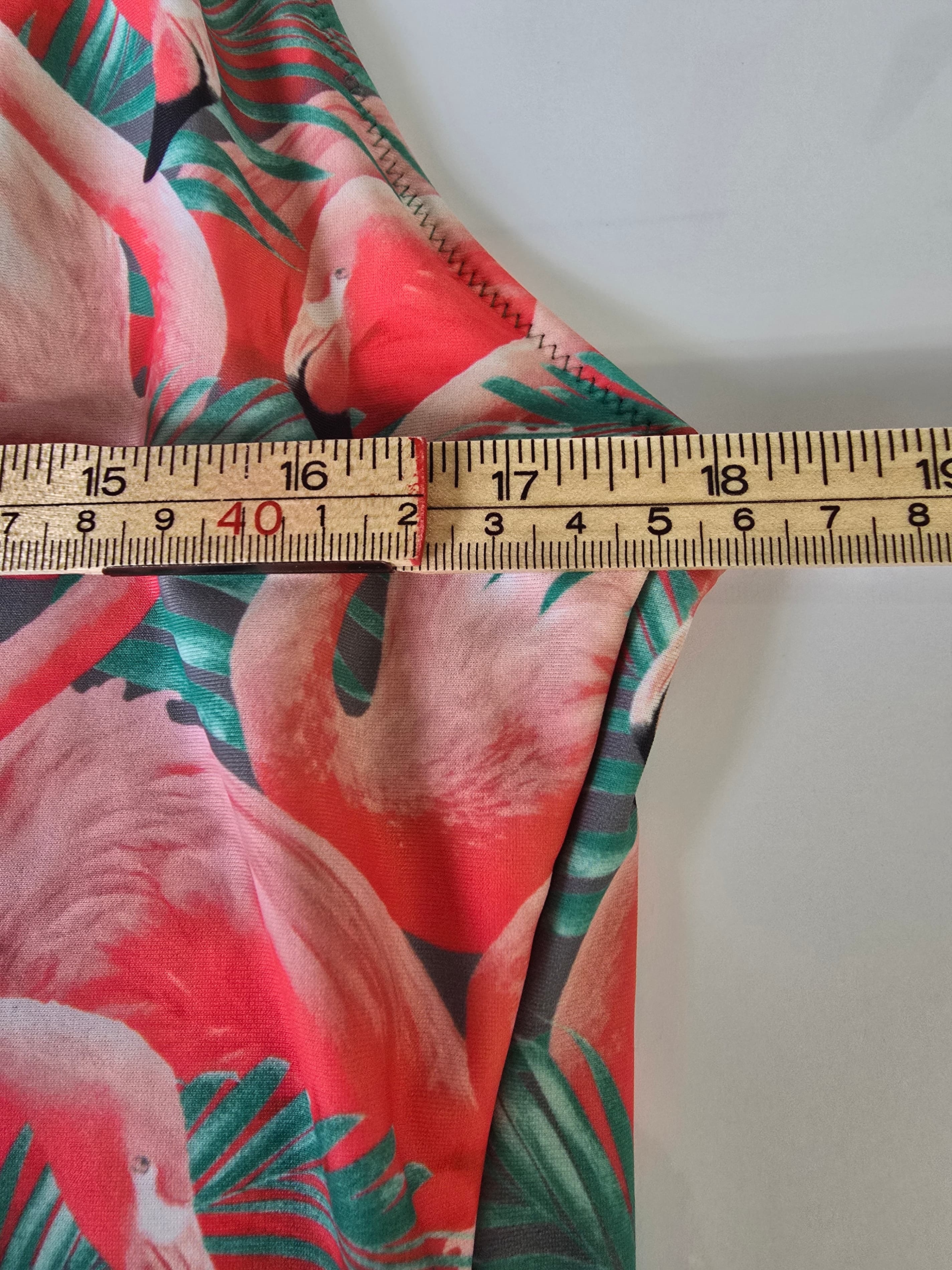 Old Navy Flamingo Print One-Piece Swimsuit Size XXL - Thumbnail 5