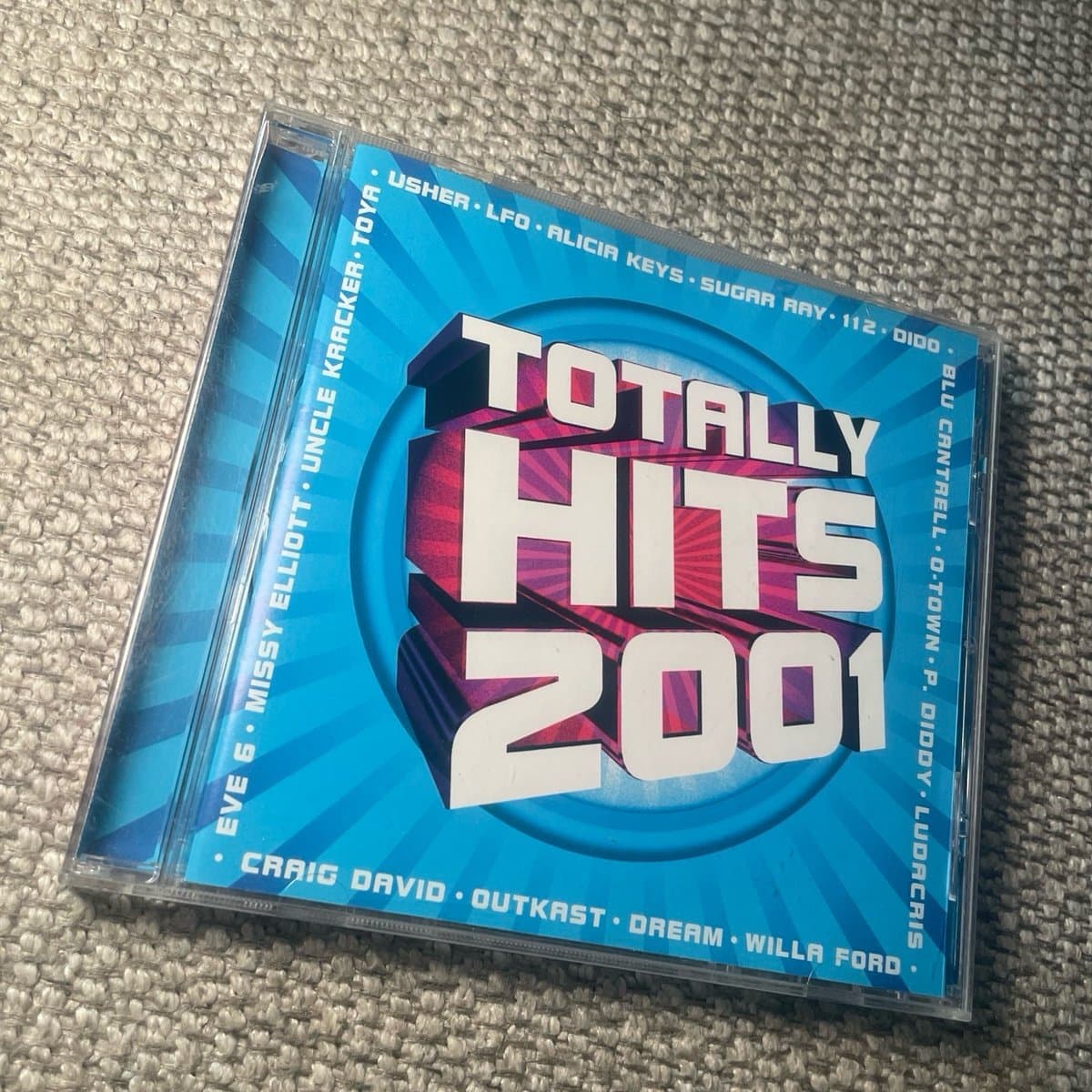 CD Totally Hits 2001