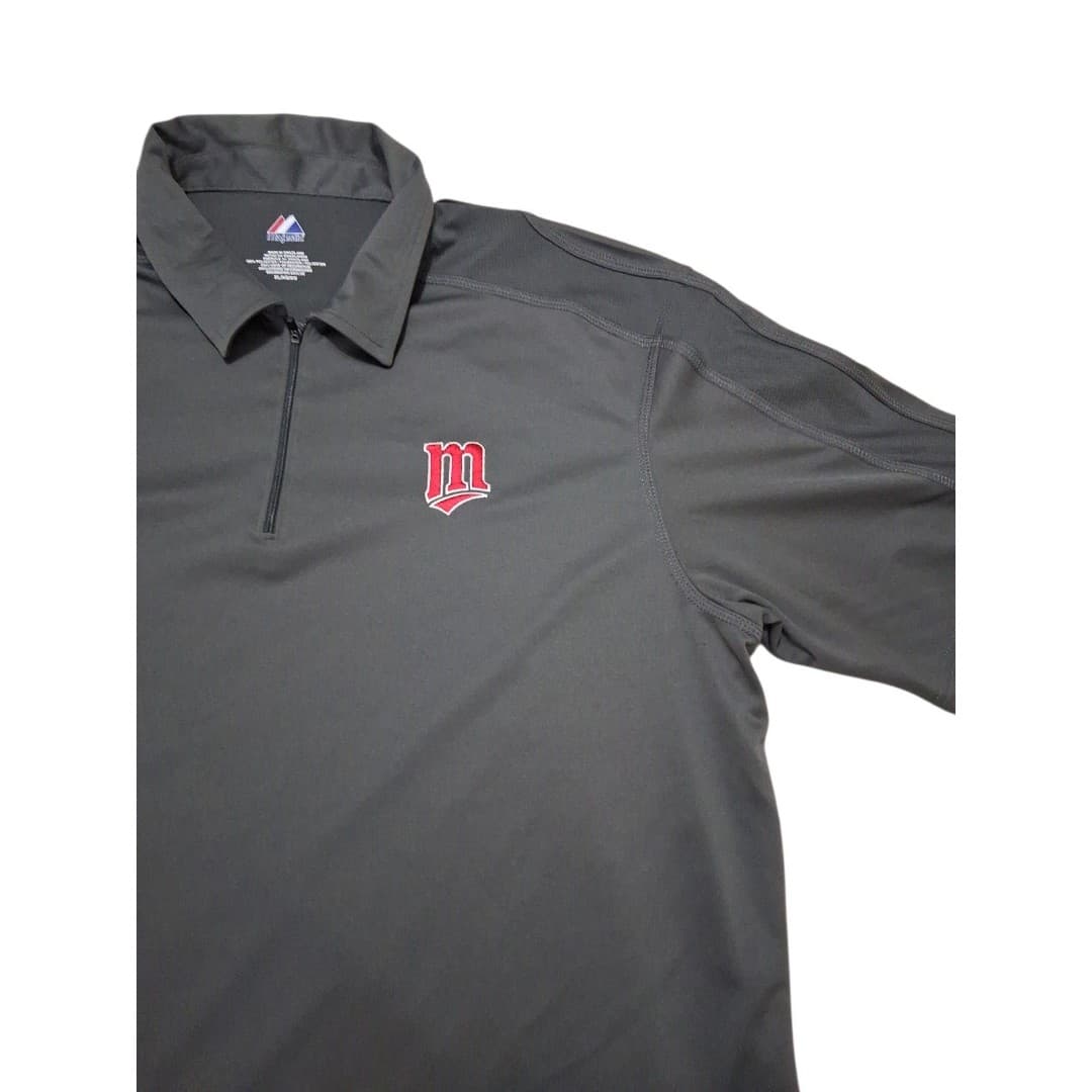 Minnesota Twins Zip Polo Majestic Size XL Retro Logo - Image 1