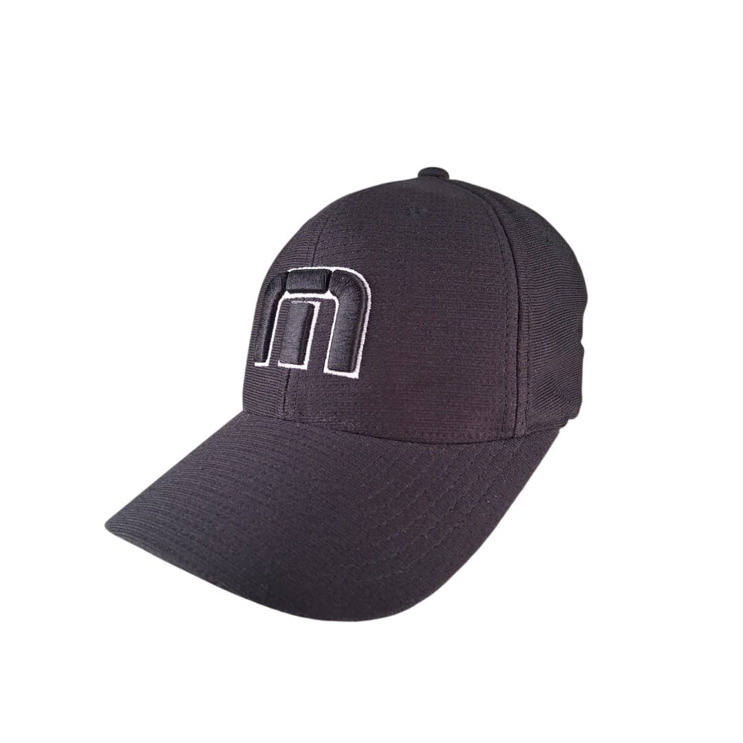 TravisMathew Hat Black Flexfit L XL Golf Cap Embroidered Logo NWOT - Image 1