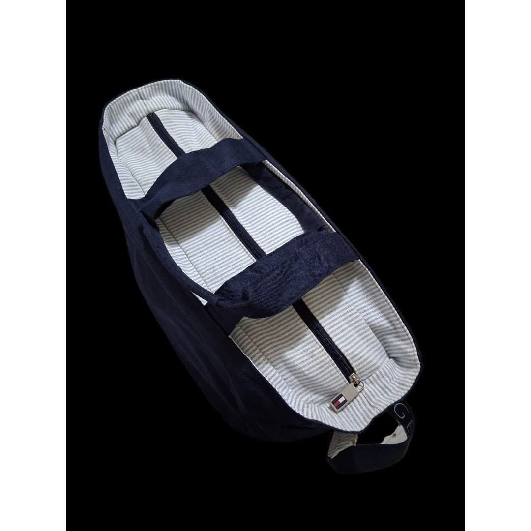 Tommy Hilfiger Navy Logo Strap Duffle Bag Weekender Travel Gym Carry On - Thumbnail 2