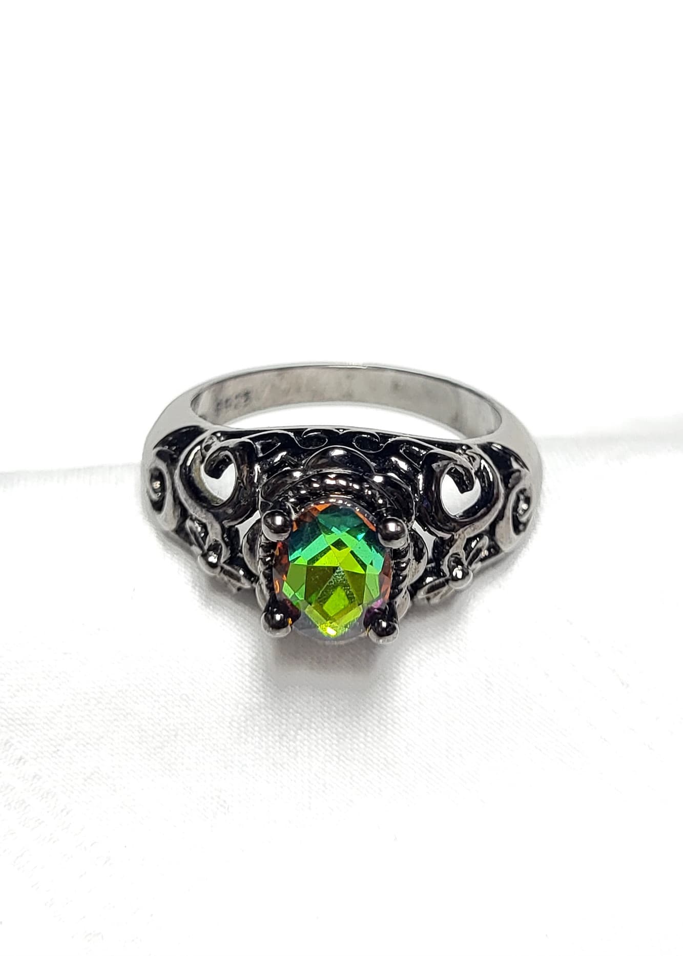 Sterling Silver Ring with Mystic Topaz Gemstone - Thumbnail 4