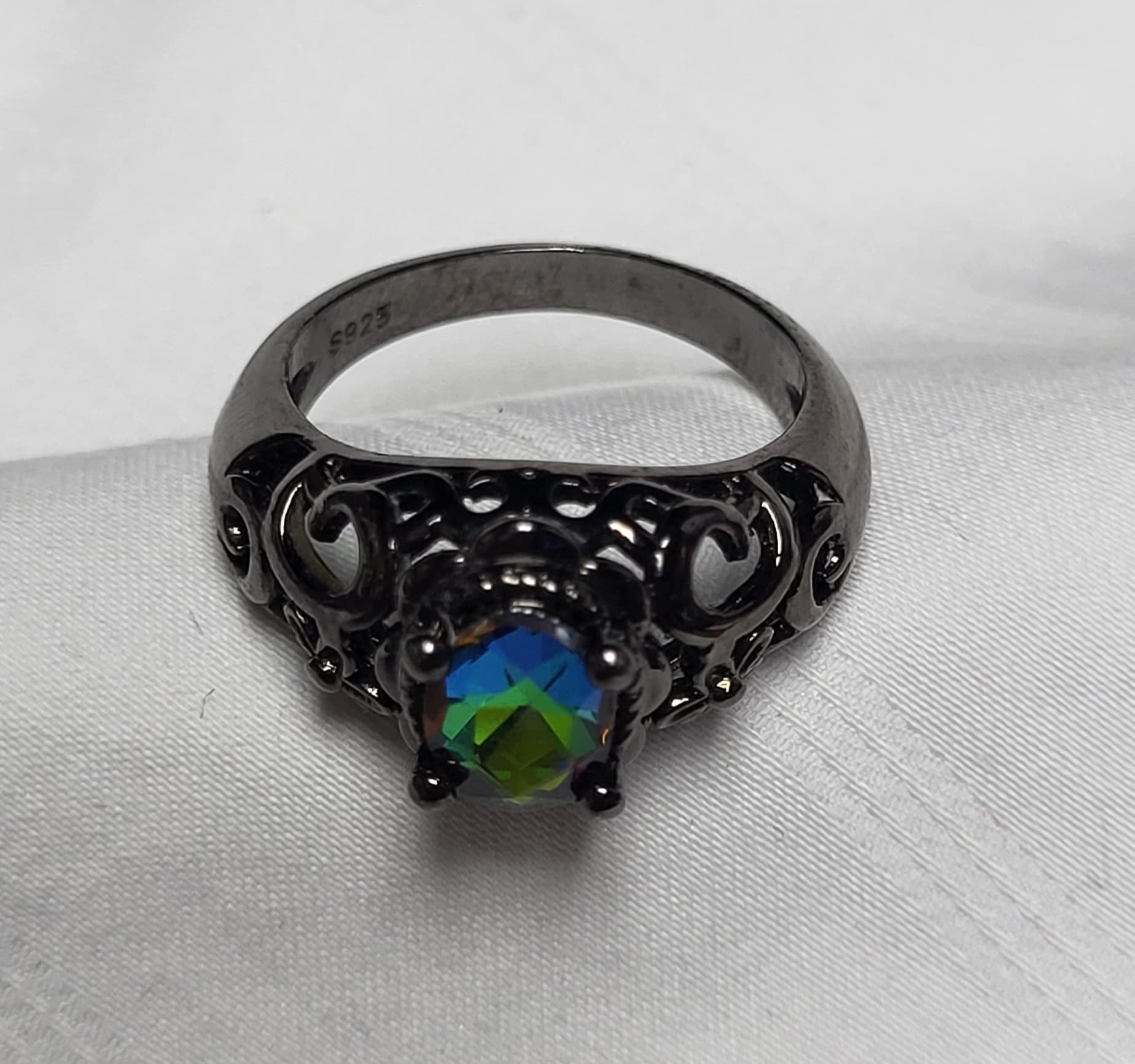 Sterling Silver Ring with Mystic Topaz Gemstone - Thumbnail 2