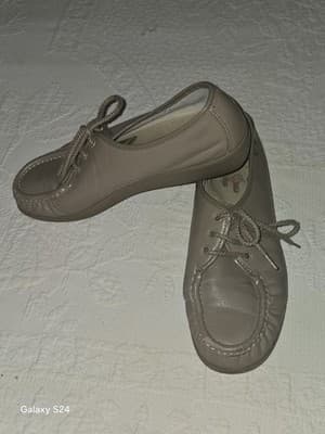 SAS Women's Brown Solid Leather Flats Slip On Comfort Closed Toe Shoes - Thumbnail 4