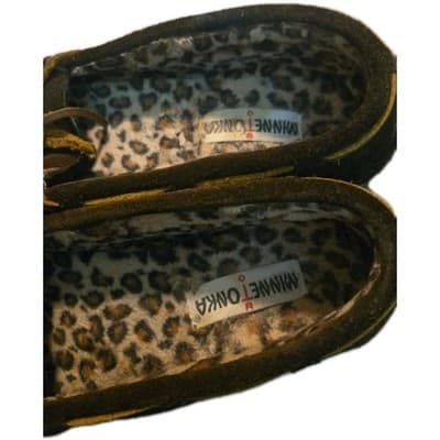 Minnetonka Brown Suede Moccasin Slippers Animal Print Faux Fur Lined Bow Women - Image 1