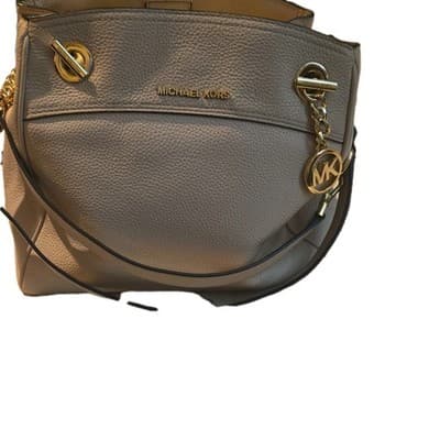 Michael Kors Beige Pebbled Leather Shoulder Bag Gold Hardware Bag Charm - Thumbnail 4