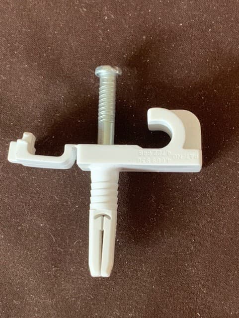 Preloaded back wall clips for wire shelving unbranded new open box - Thumbnail 2