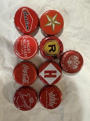 Lot of about 120 Mixed Red Bottle Caps Beer Smirnoff - Thumbnail 2
