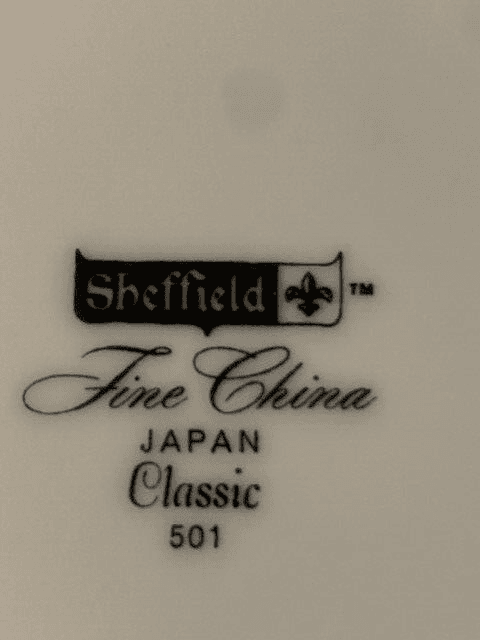 Sheffield Fine China Japan Classic 501 Lot of 4 Dinner Plates - Thumbnail 3