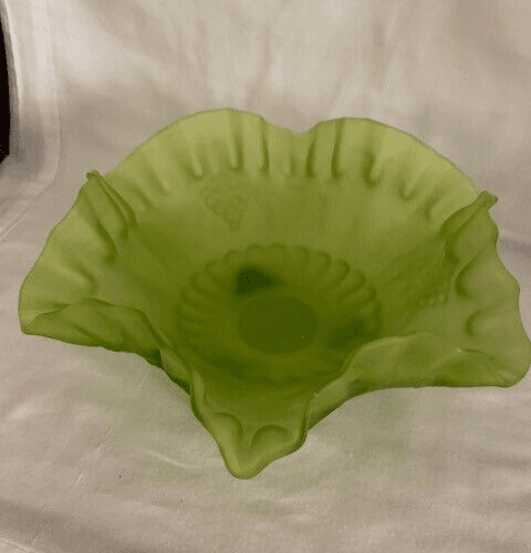 Westmoreland Green Satin Glass Candy Nut Display Bowl Ruffled Footed - Image 1