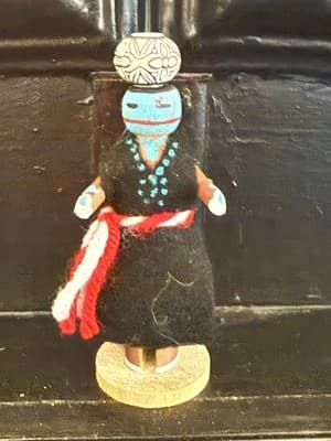 Kachina Doll Hopi Native American Zuni Maiden JS/98 - Image 1