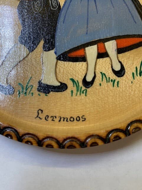 Lermoos Austria wooden plaque souvenir dancing couple - Thumbnail 3