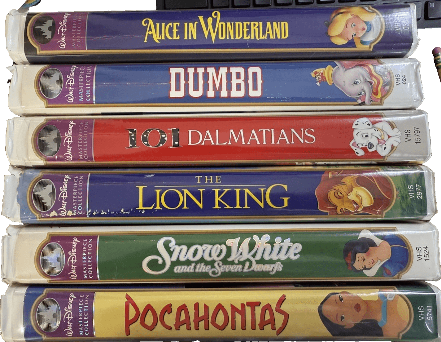 6 Disney Masterpiece VHS Tape Dumbo Dalmations LionKing SnowWhite Pocahontas Ali - Image 1