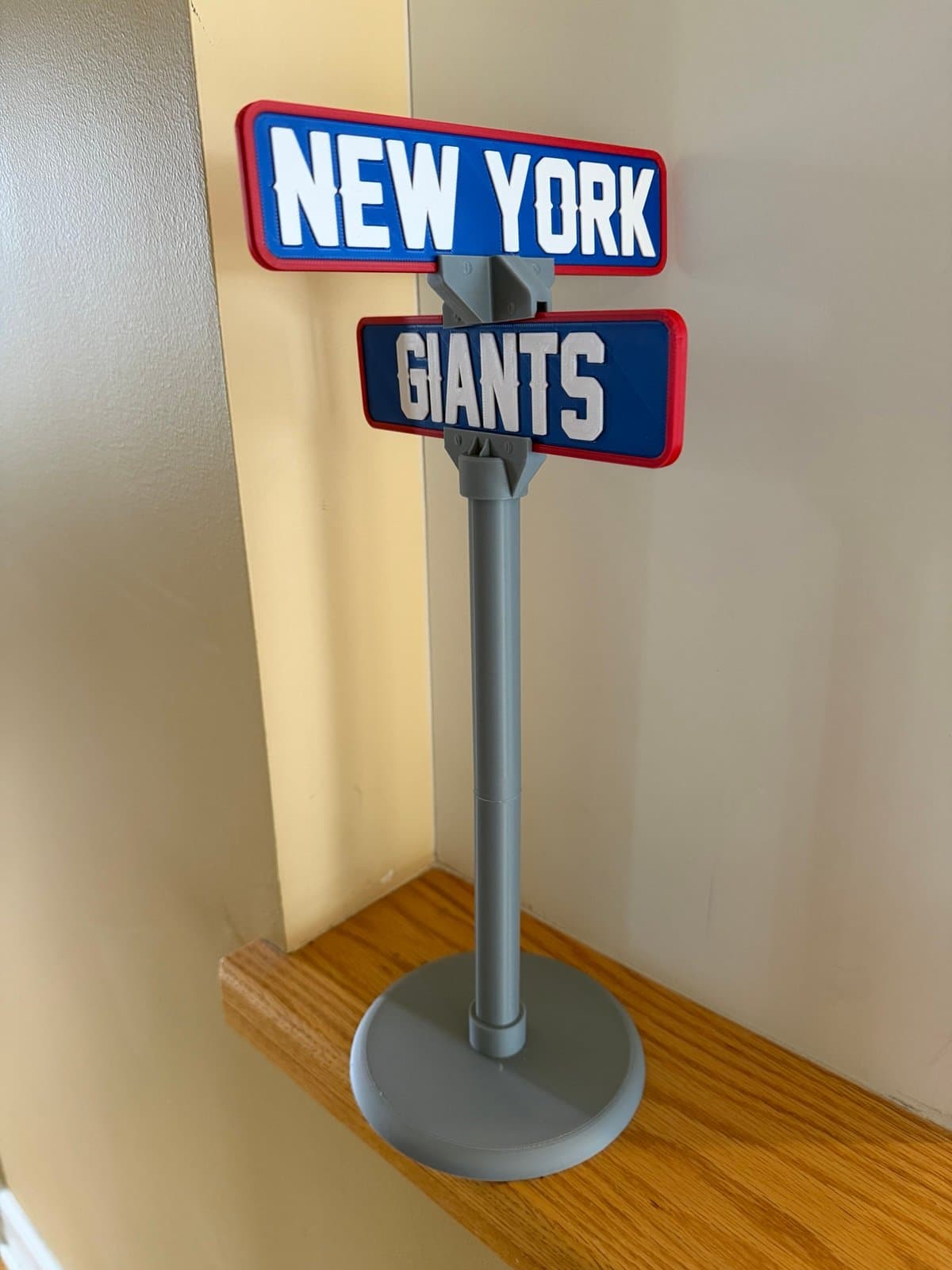 New York Giants mini street sign - 15 inches tall - great for your desk! - Image 1