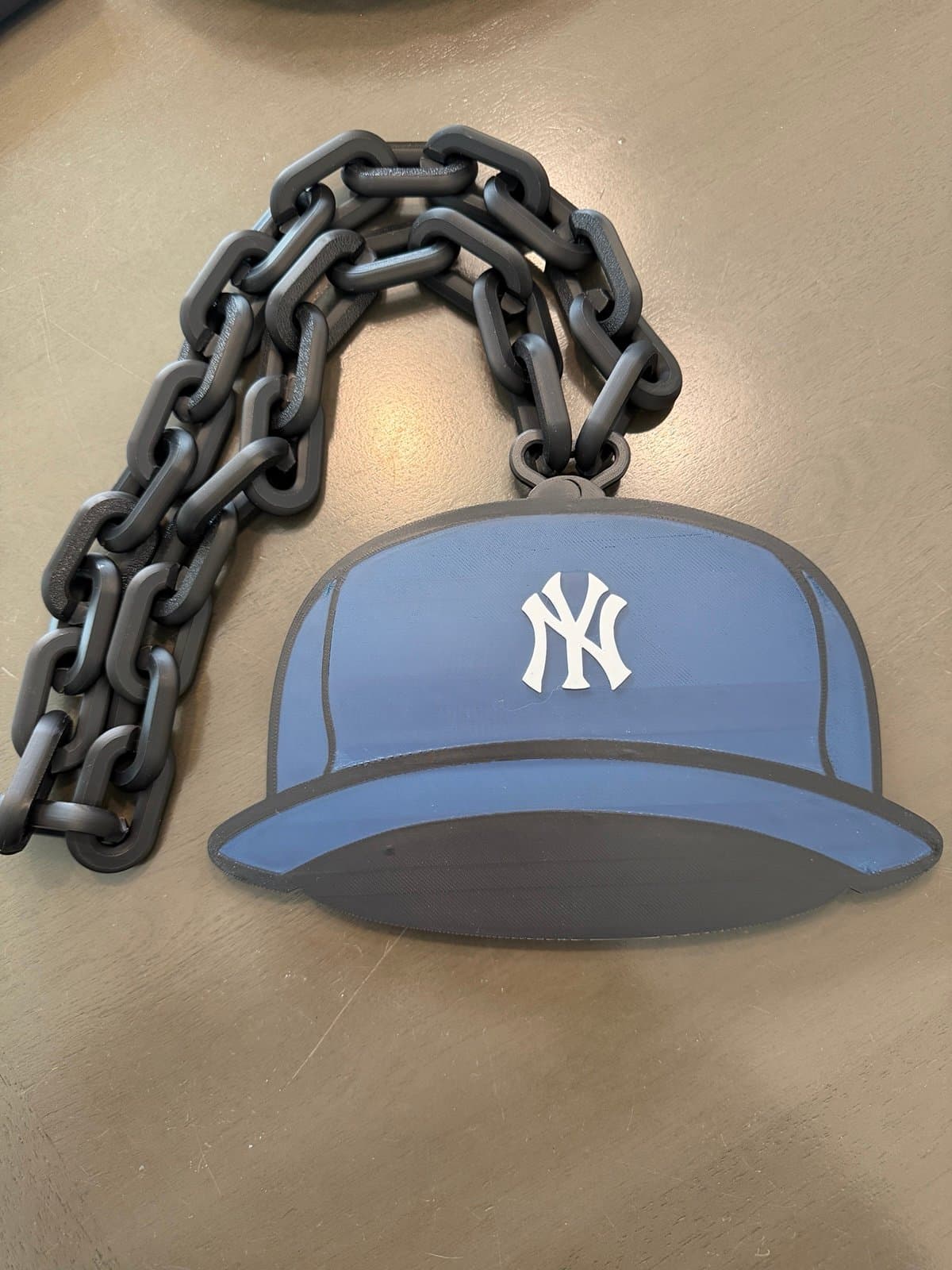 New York Yankees baseball cap hype chain necklace! - Image 1