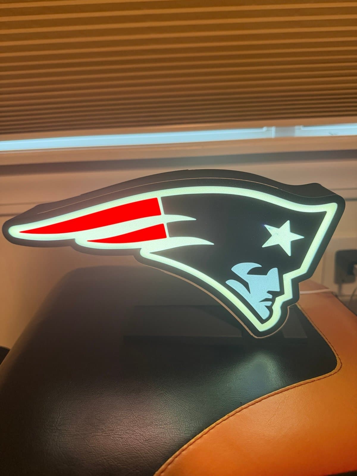 New England Patriots LED light box! Choice of desk stand or wall mount - Thumbnail 3