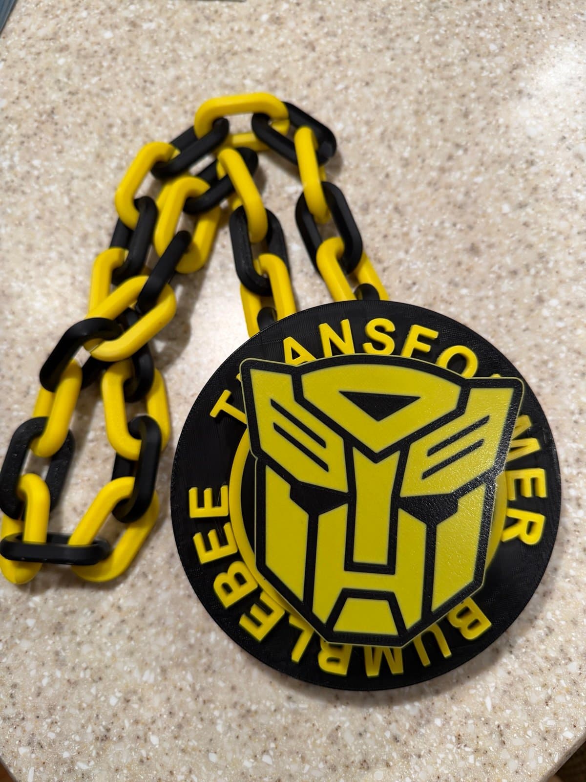 Transformers Bumblebee Spinning chain necklace - Image 1
