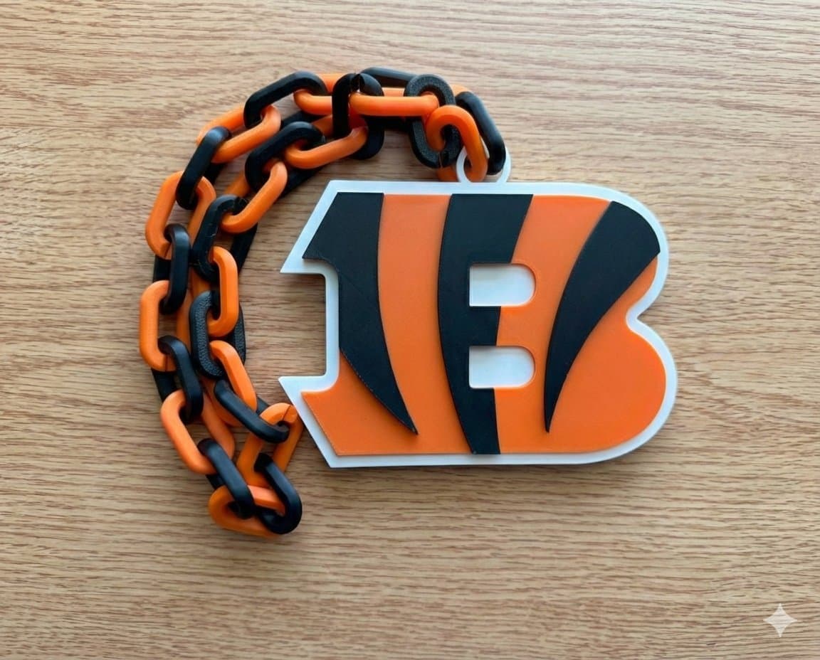 Cincinnati Bengals extra large hype fan chain necklace! Unique fan item! - Image 1