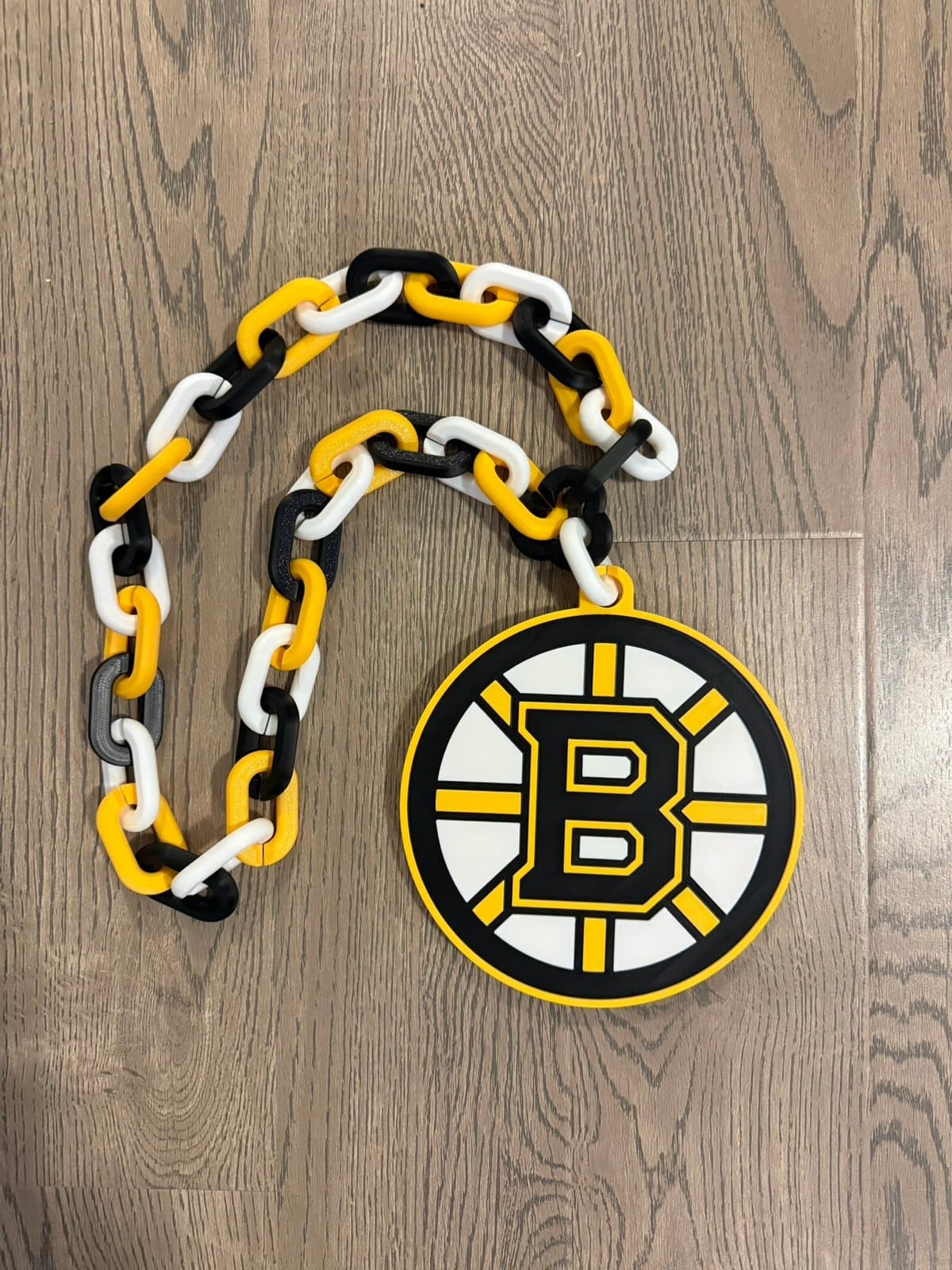 Boston Bruins extra large hype fan chain necklace! Get play off ready! - Image 1