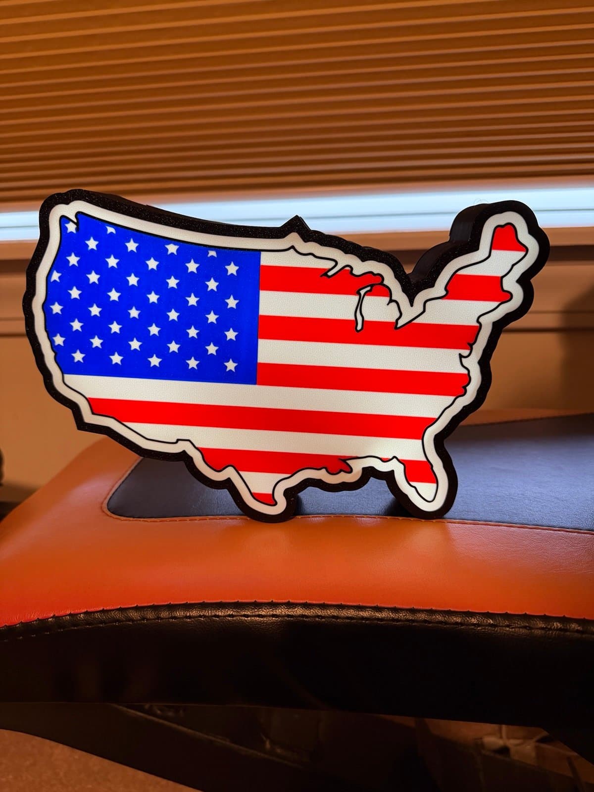 USA Flag LED light box! Desk stand or wall mount options available. - Image 1