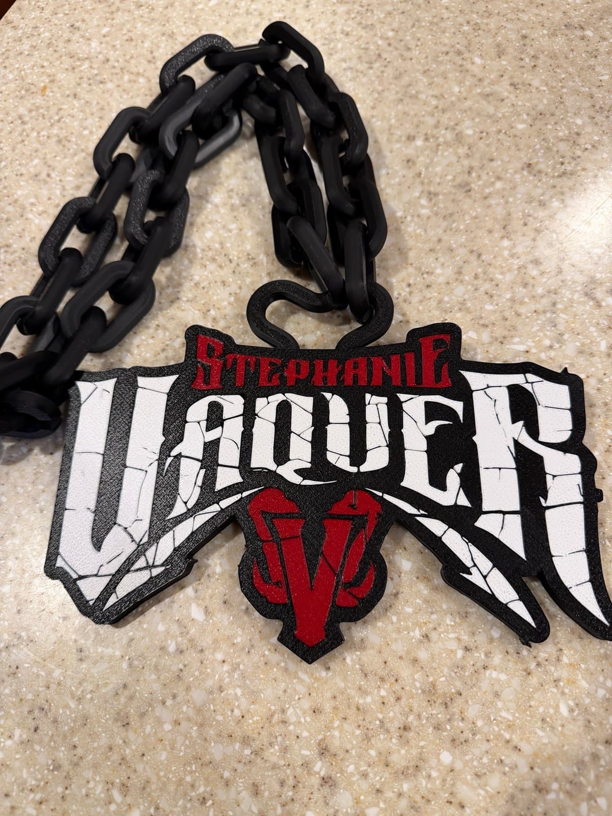 Stephanie Vaquer - WWE - extra large hype fan chain necklace!